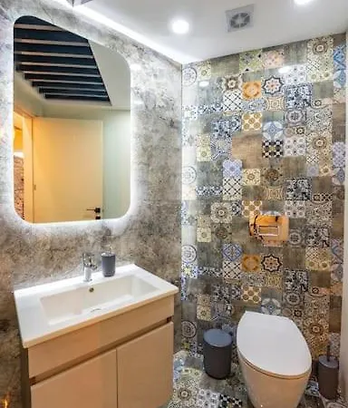 Sehrin Merkezinde Sik Bir Daire - Ocek Homes Adin *