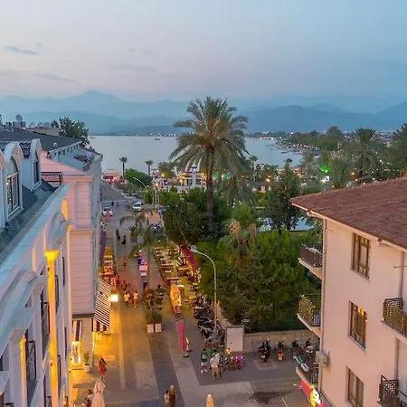 Apartment Sehrin Merkezinde Sik Bir Daire - Ocek Homes Adin *