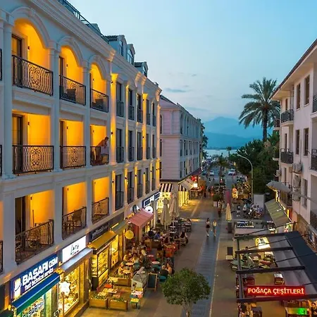Sehrin Merkezinde Sik Bir Daire - Ocek Homes Adin * Fethiye