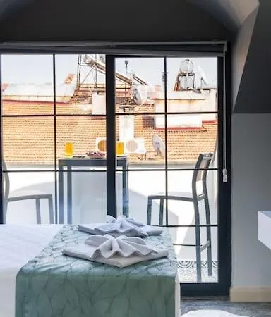 Sehrin Merkezinde Sik Bir Daire - Ocek Homes Adin